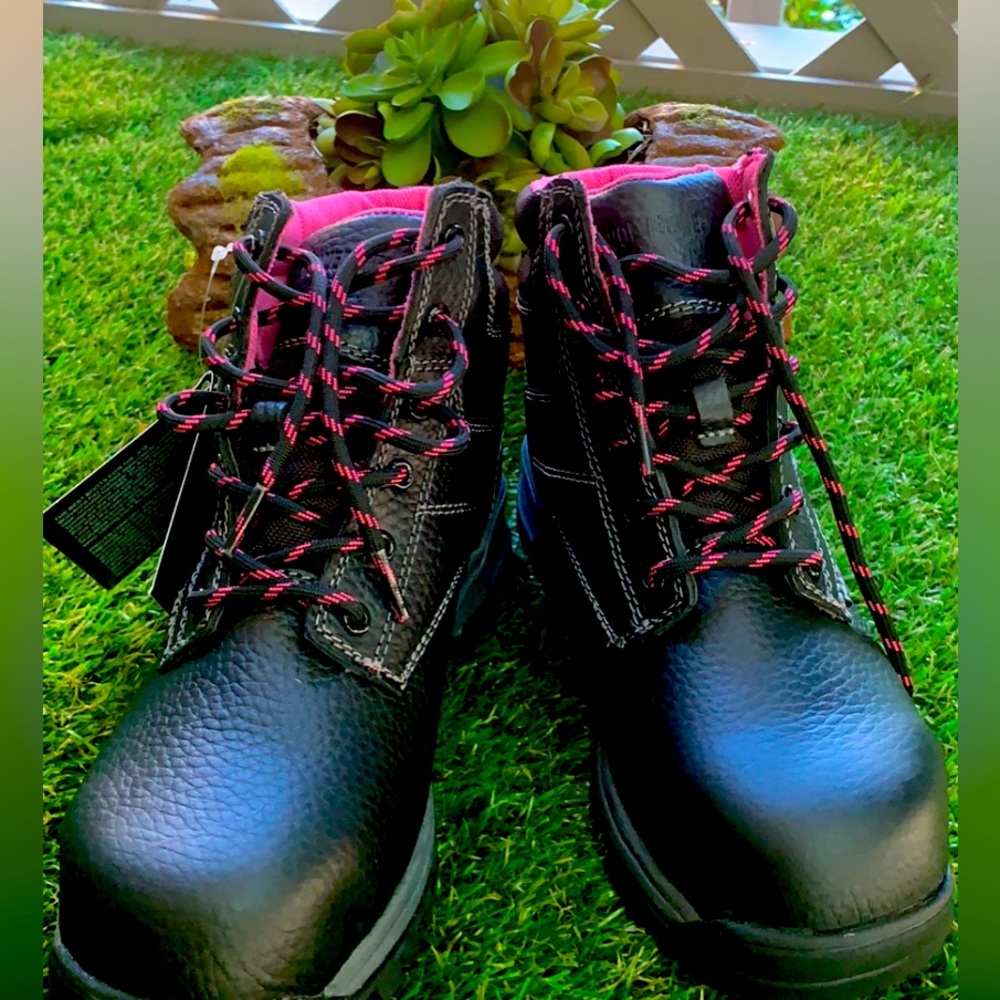 Wolverine AG hiking boots
